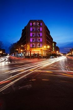 Hotel The Renaissance