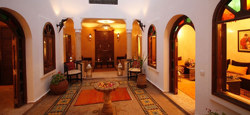 Riad UNDECLARED SESAME SEEDS